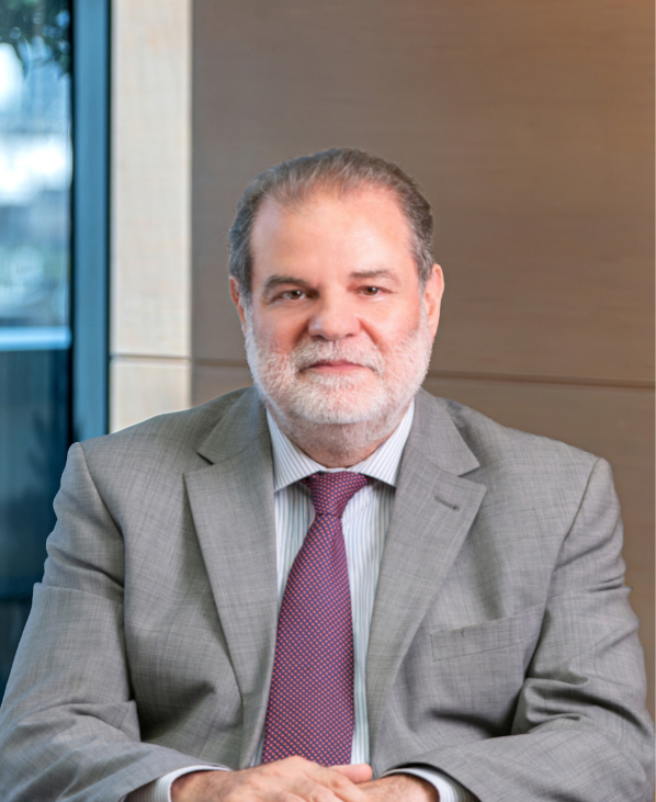 Elie AZAR